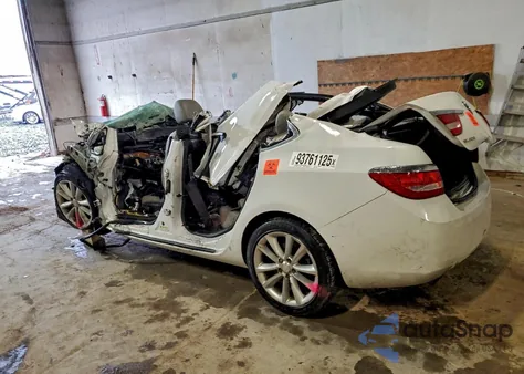 2013 Buick Verano из США, поврежденный, VIN 1G4PP5SK5D4180916